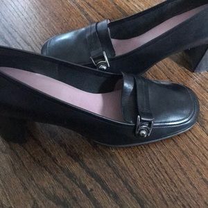 LIKE NEW Nine West Block Heel Loafers